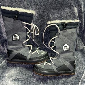 Sorel Glacy Explorer Boots